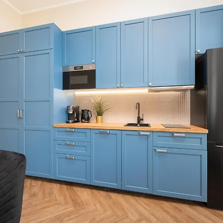 아파트 Discover - 3 Rakowicka St - Center With Ac & Netflix *