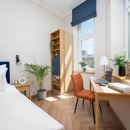 Discover - 3 Rakowicka St - Center With Ac & Netflix * 크라쿠프