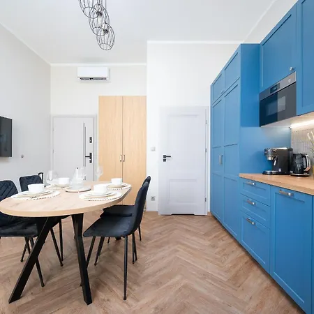 Discover - 3 Rakowicka St - Center With Ac & Netflix 아파트 크라쿠프